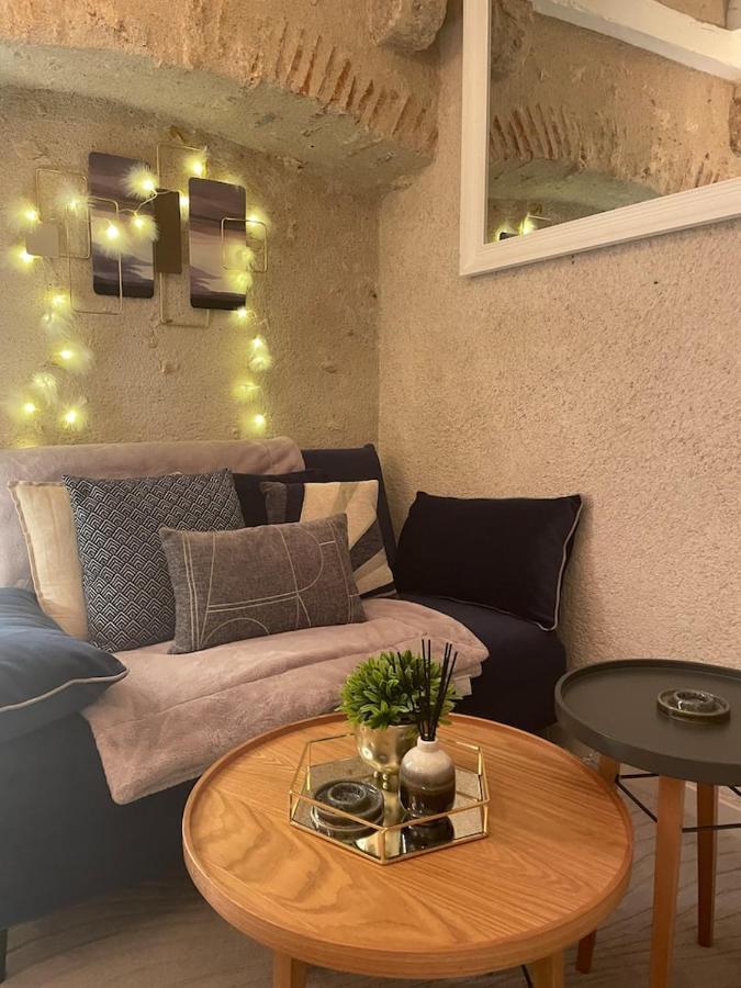 Esprit Hygge A Blois : Un Interieur Bien-Etre Apartment Exterior photo