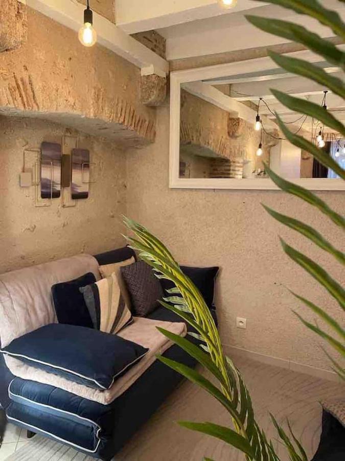 Esprit Hygge A Blois : Un Interieur Bien-Etre Apartment Exterior photo